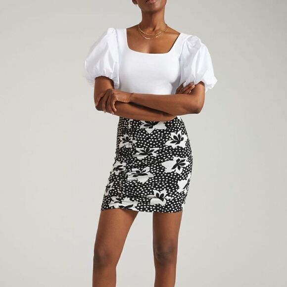 Porridge Ruched Knit Mini Skirt - Picture 2 of 8